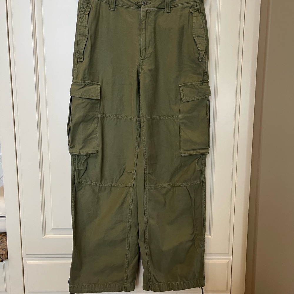 Aritzia TNA Supply Cargo Pants